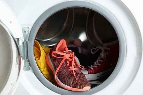 Nike free rn washing machine best sale