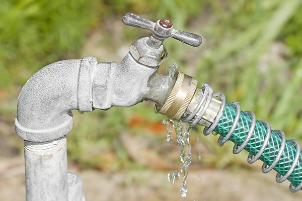 leaky garden hose connection