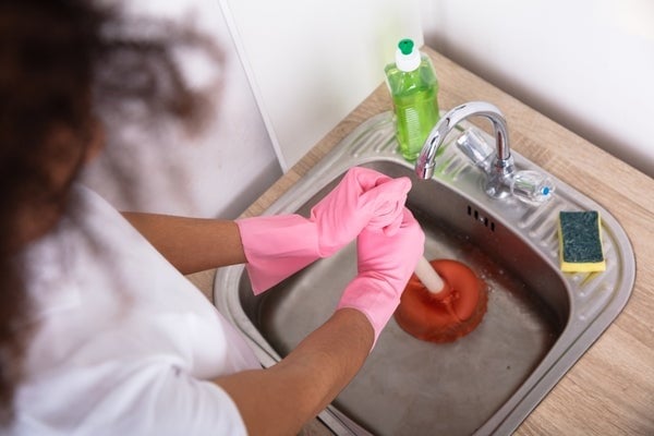 using plunger on sink